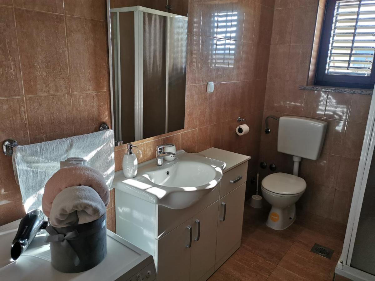 Apartman Martina Apartment Kršan Exterior foto